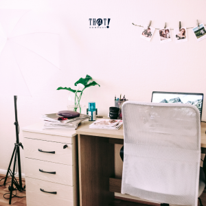 Workspace Table | A White Theme Office Set-Up 